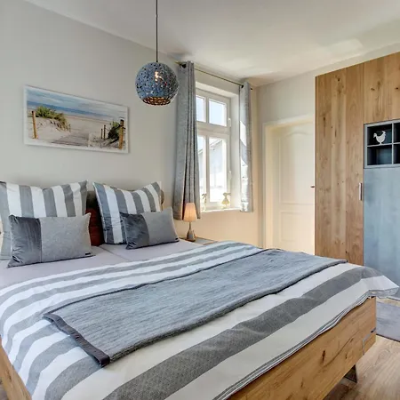 Fernsicht - Nr 1 - Mit Meerblick Apartamento Sassnitz